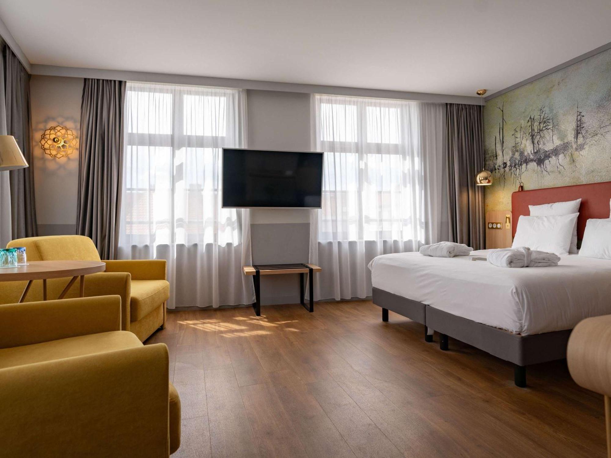 Mercure Saint Omer Centre Gare Eksteriør billede