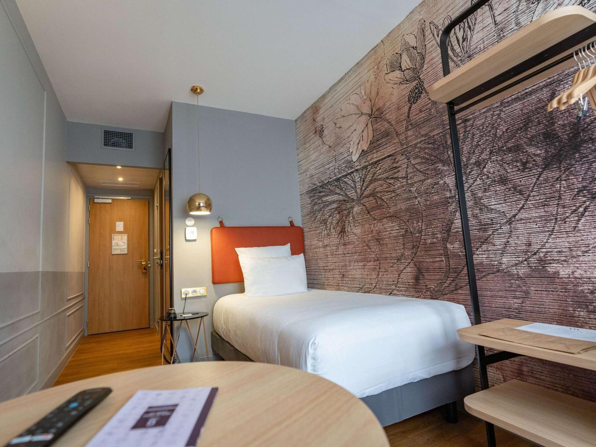 Mercure Saint Omer Centre Gare Eksteriør billede